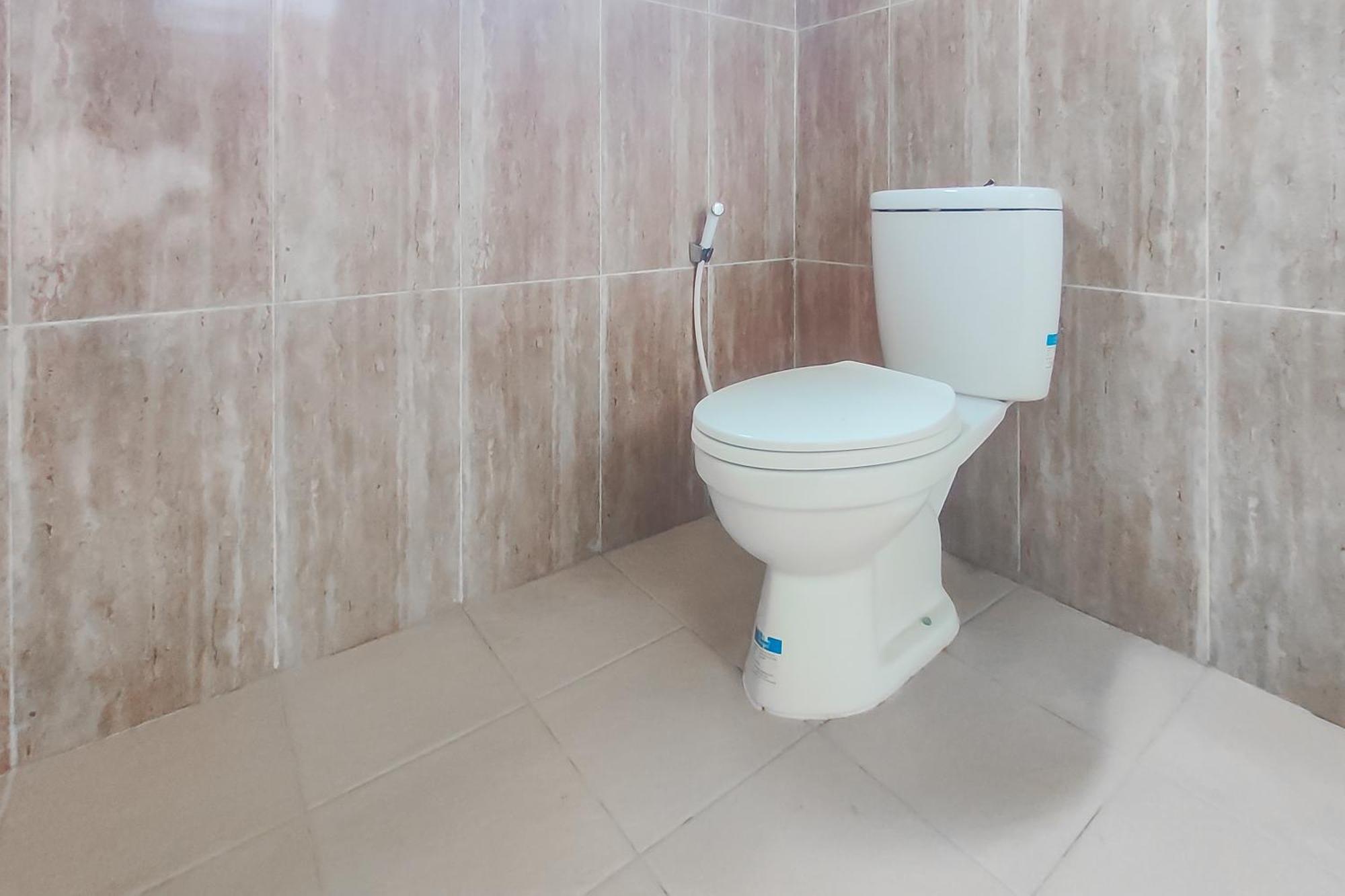 Hotel Roemah Ciremay Redpartner 2*